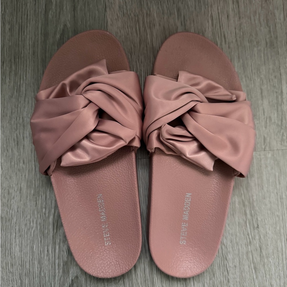 Steve Madden Women's Mauve Knotted Slide Sandals